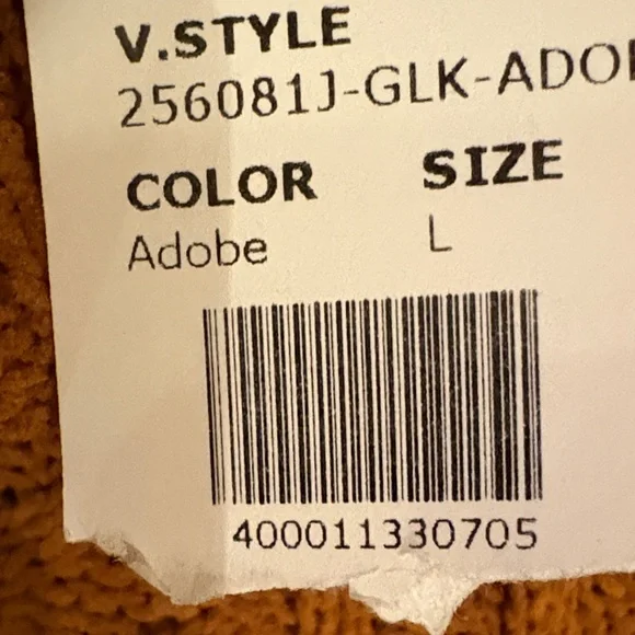 Cozy Autumn Turtleneck Sweater - Picture 4 of 5